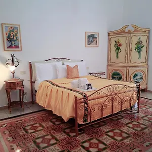 '900 Centro Bed & Breakfast Lecce